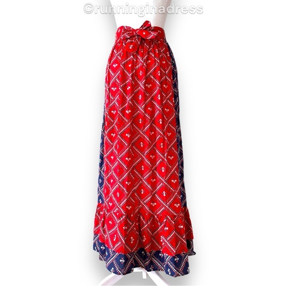 Vintage 70’s Prairie Maxi Skirt Blue & Red Calico Floral Print Ruffle Hem - Picture 4 of 15